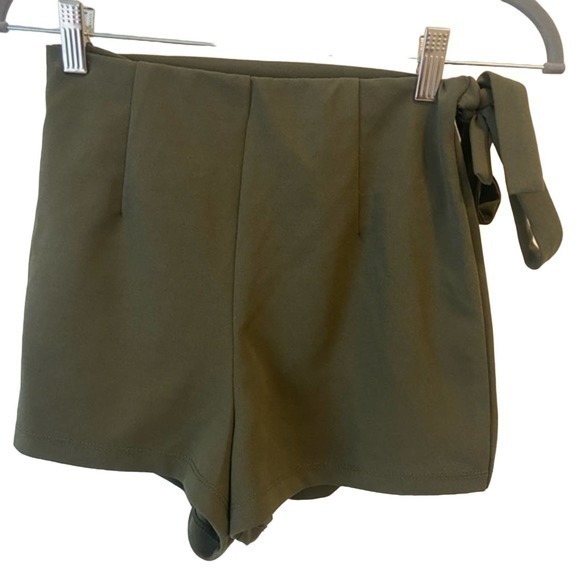 Skort🛑 - Picture 1 of 4